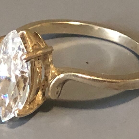 Sterling Silver DQ CZ Cubic Zirconia Ring - Picture 3 of 4